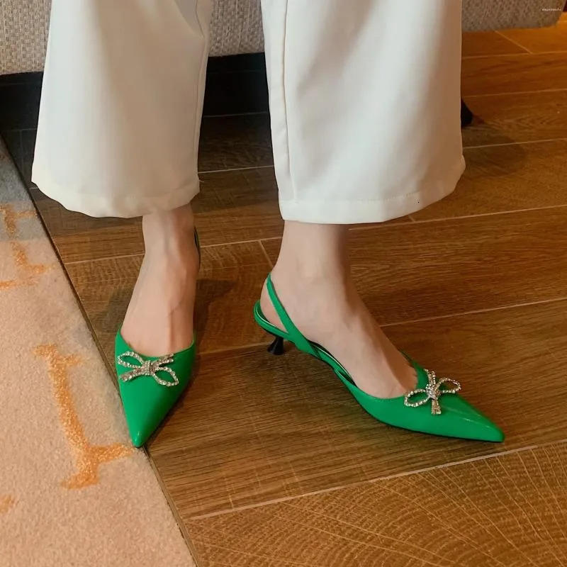 2025 S Fashion Designer Sandals Elastic Back Strap Women High Heel Shoes Ladies Elegant Office Pumps Summer Crystal Slippers Bow Loafers