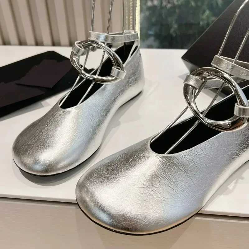 Fis Flat Ballet Shoes Brand Round Toe Loafers Female Comfort Shallow Metal Buckle Soft Sole Designer Ballet Mary Jane ShoeXJ250319