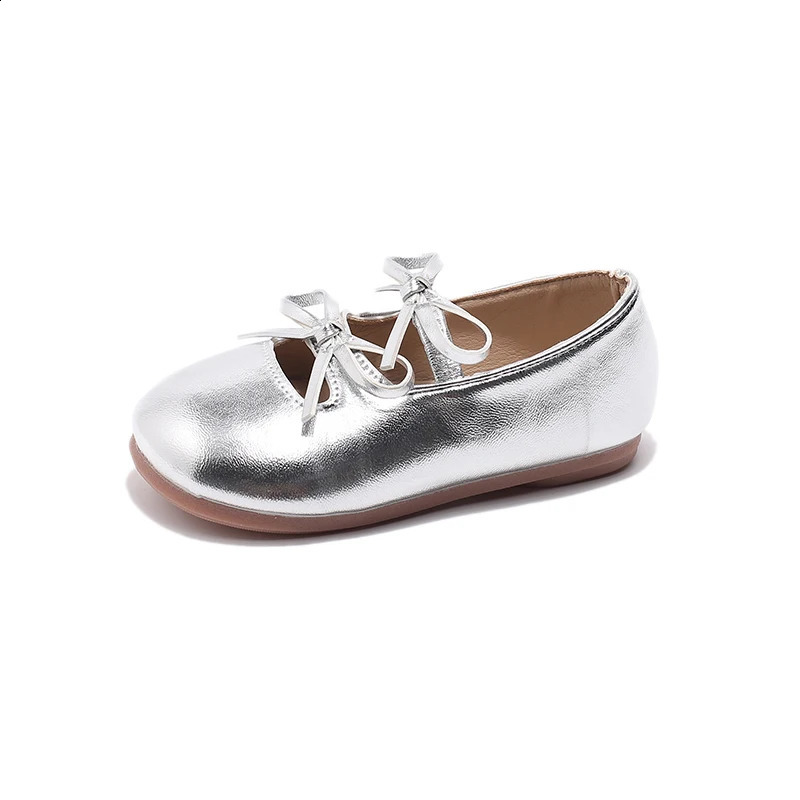 Wedding leather shoes for girls classic childrens apartment princess butterfly bow fashion black ballet 250319