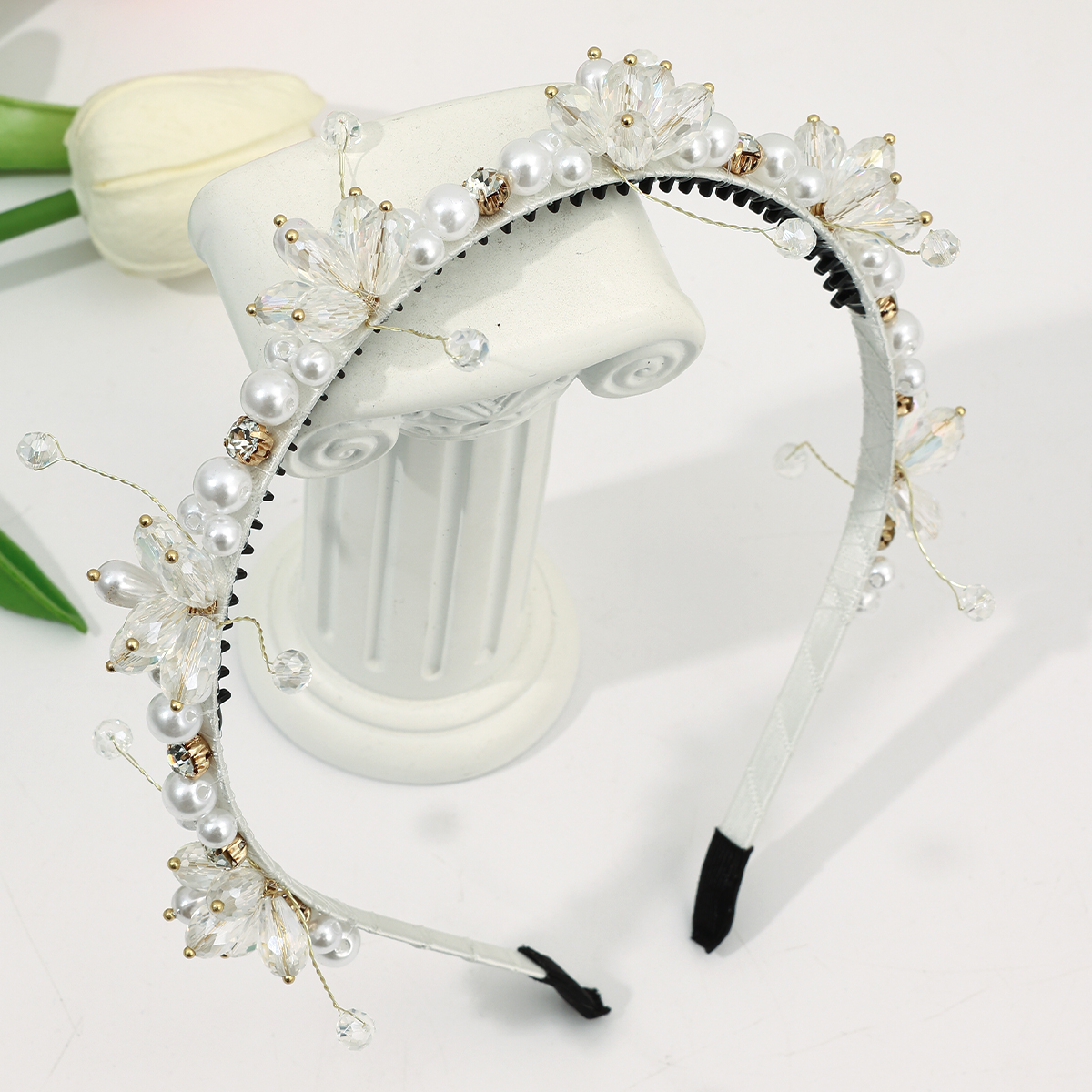 Ladies Artificial Pearl Beaded Hair Accessory with Crystals - Ideal for Bridesmaids and Birthdays