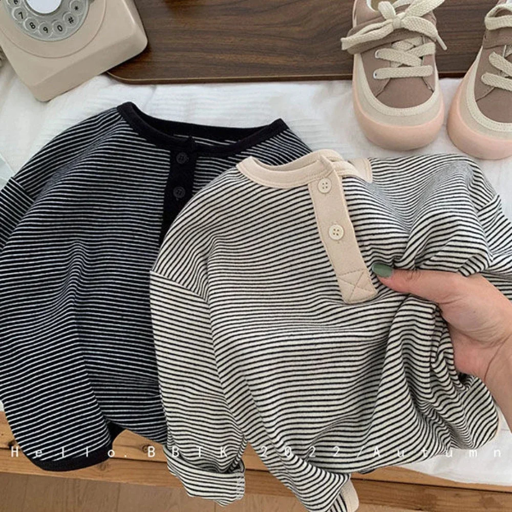 Childrens Spring Autumn Long-sleeved T-shirt Boys Girls Korean Striped T Childrens Cotton Bottoming Shirt Baby Simple Top 250319