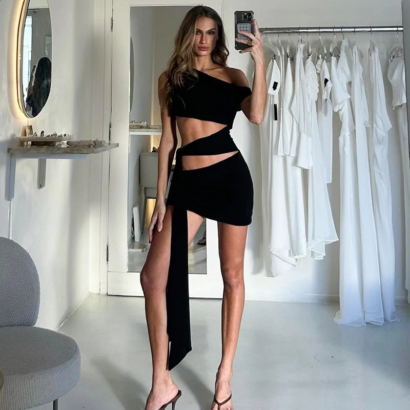 CUTENOVA Summer Solid Color Oblique Collar Strapless Sleeveless Slim Tie Short Dress Hollow Out Sexy Package Hip Fashion 250319
