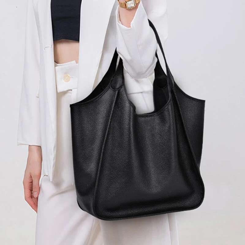 Aidrani Fashion Genuine Leather Women's Large Capacity Handbag Black Versatile Cowhide Shoulder Mother Bag