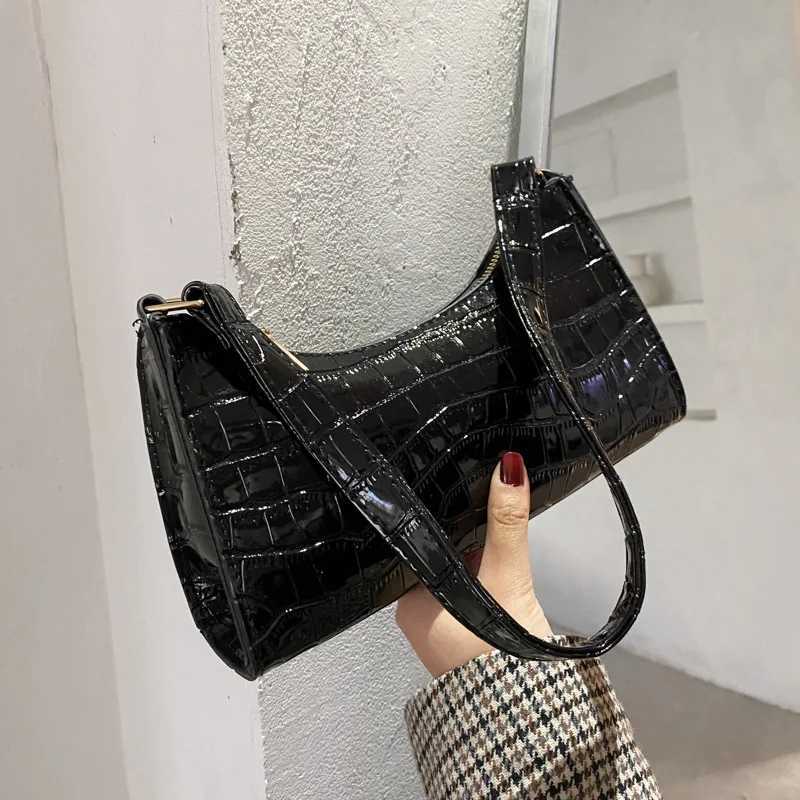 Fashion Exquisite Shopping Bag Retro Casual Wen Totes Shoder Bags Fem Leather Solid Color Chain Handbag for Wen 2023 Z250318