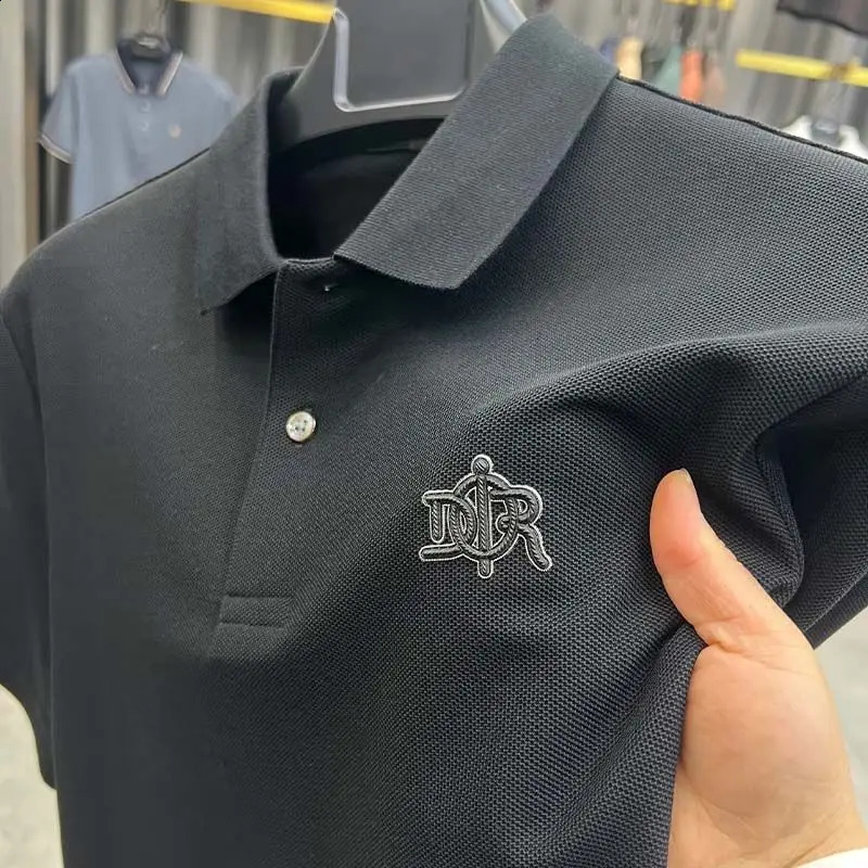 Mens Polo Shirt 2025 Summer Lapel Decal T-Shirt Hem Slit Half Sleeve British Exquisite Breathable Menswear 250318