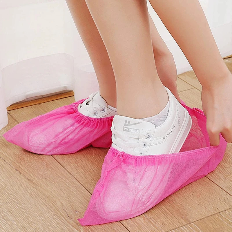 100 pieces of disposable boots and shoe covers that are non slip waterproof recyclable suitable for indoor outdoor floor protectors 250318