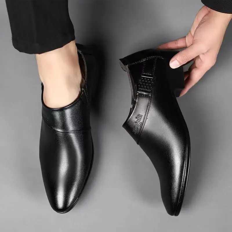 Leather casual mens social shoes official dress shoes mens business gentlemen 2024 style cheap cleaning low-priced set officeXJ250319