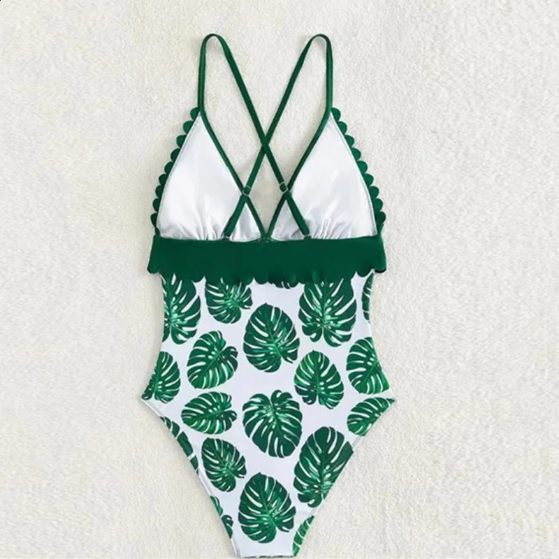 Family Matching Swimsuit Father Son Mother Daughter Swimwear Summer Beach Sunny Bikini Kids Fashion Prints Clothes Suits 250319