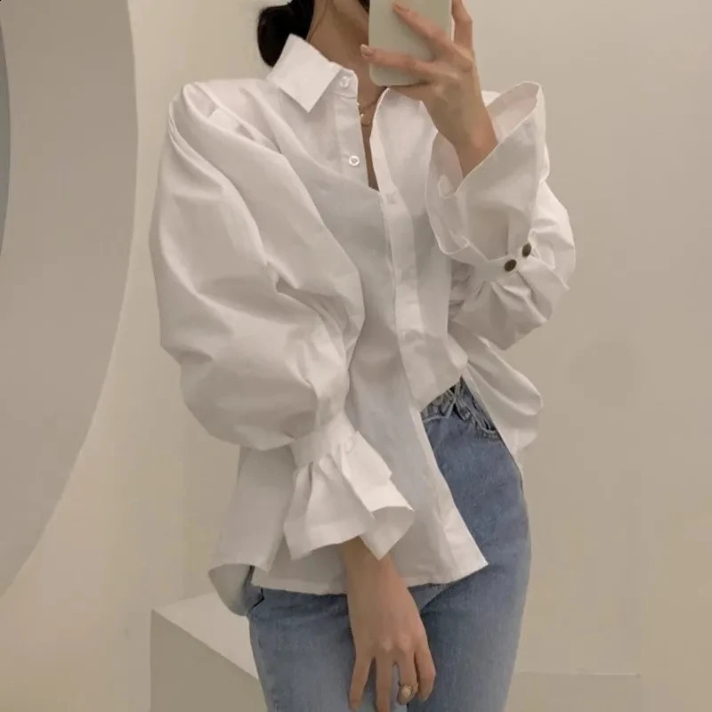 French office ladies elegant white shirt Korean fashion matching womens and fluffy sleeves trend 250319