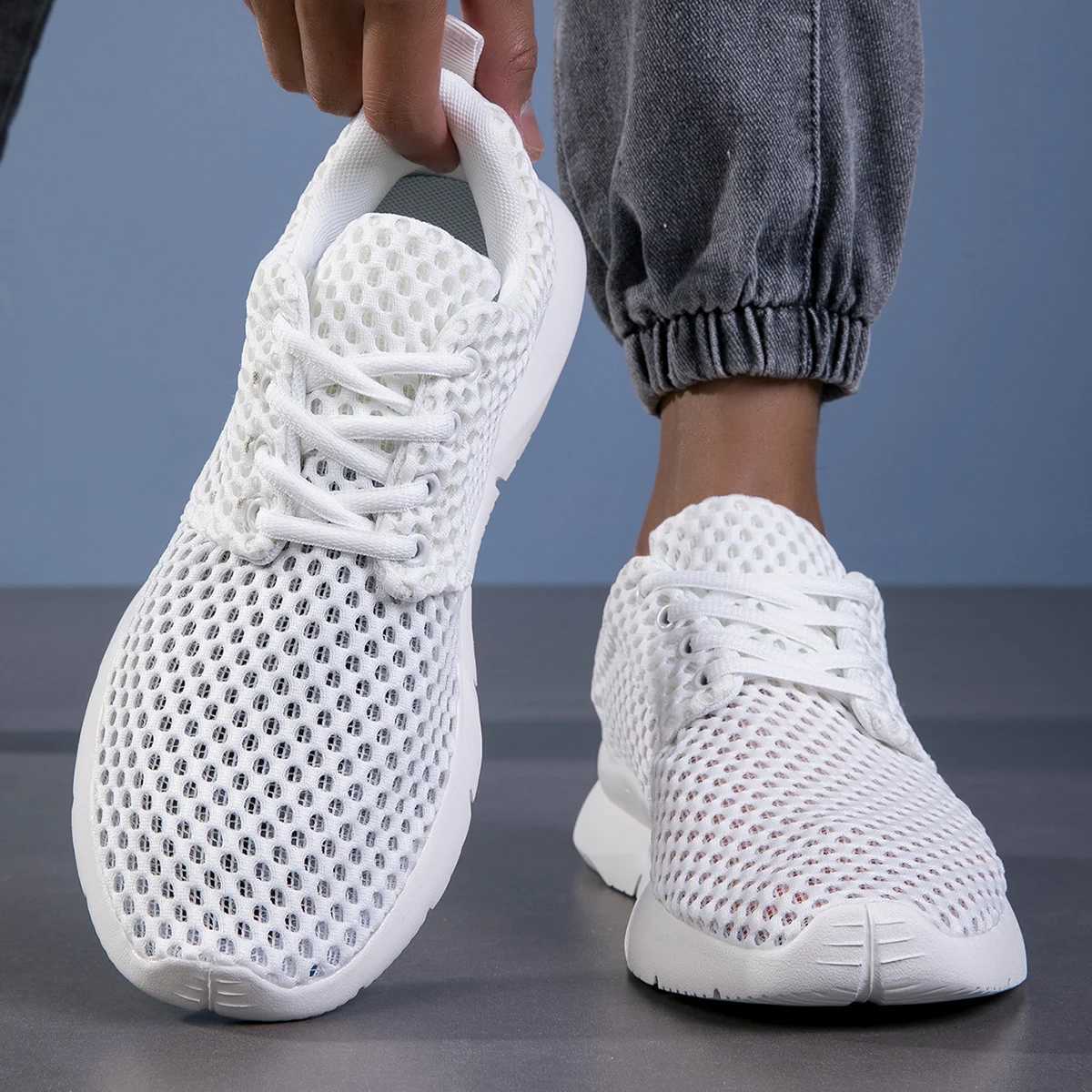 New white mesh shoes suitable for men breathable lightweight in summer comfortable casual shoes black sliding driving mens Loafers Z250319