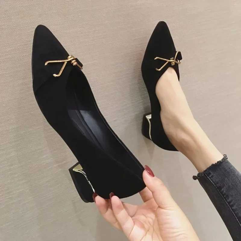 Womens Comfortable Wear resistant Shoes 2025 New Thick High Heels Shallow Mouth Shoes Soft Leather Sole Fashion Brand WomensXJ250319