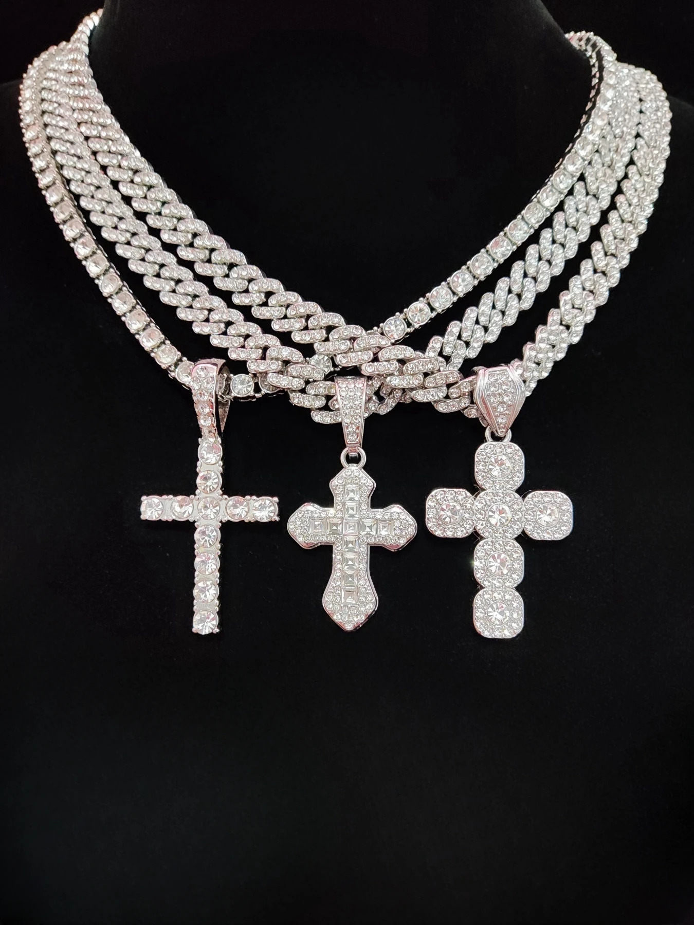 Arrived Hip Hop Cross Pendant Necklace Men Women Cuban Chain Iced Out Bling Necklaces HipHop Jewelry Fashion Gift 3 Styles 250313