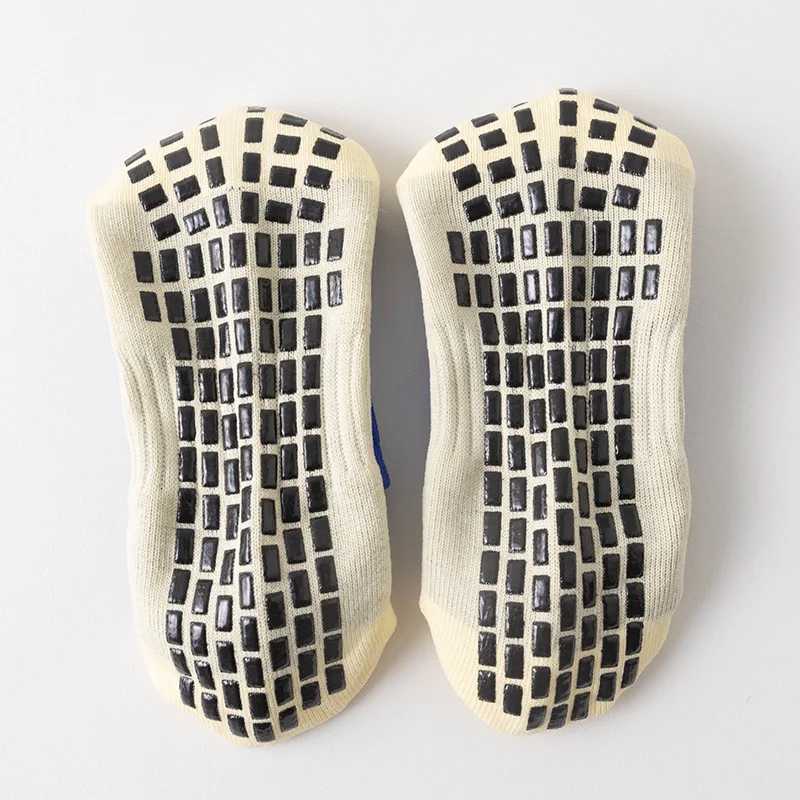 4 pairs of breathable silicone anti slip socks socks mens mid calf basketball yoga socks X250319