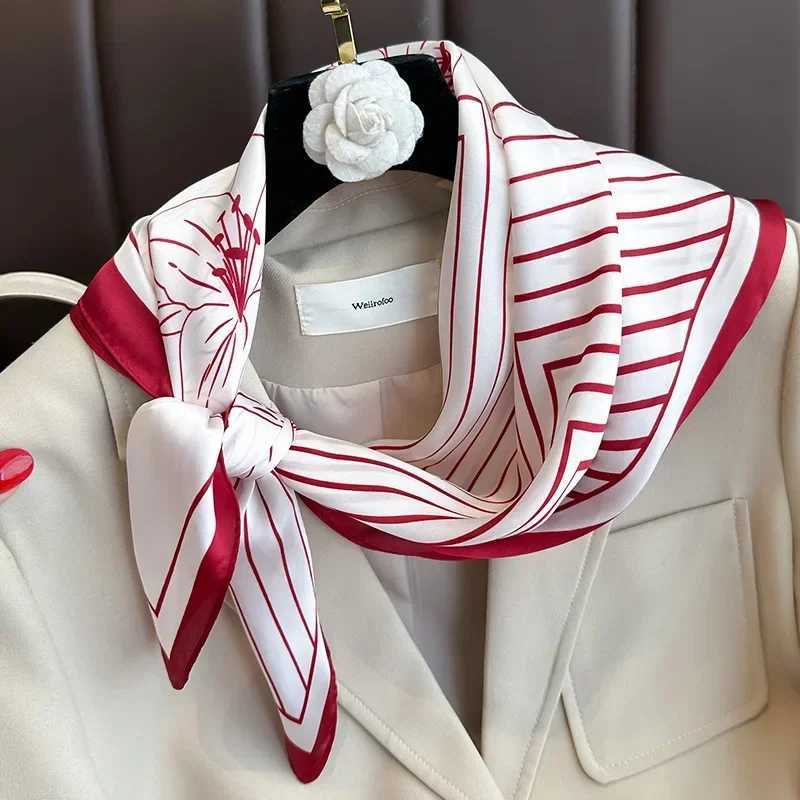 Luxury brand Silk Square scarf Wenford Bandanama print collar scarf hair 70cm shawl bag Bufanda 2024 spring X250319