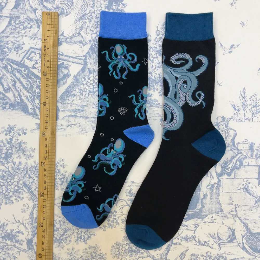 Adult Crew Unisex Cartoon Squid Calamary Octopus Socks Scaleph Jellyfish Jelly Blubbe Seafood Market Aquarium Fun Gift Sox X250319