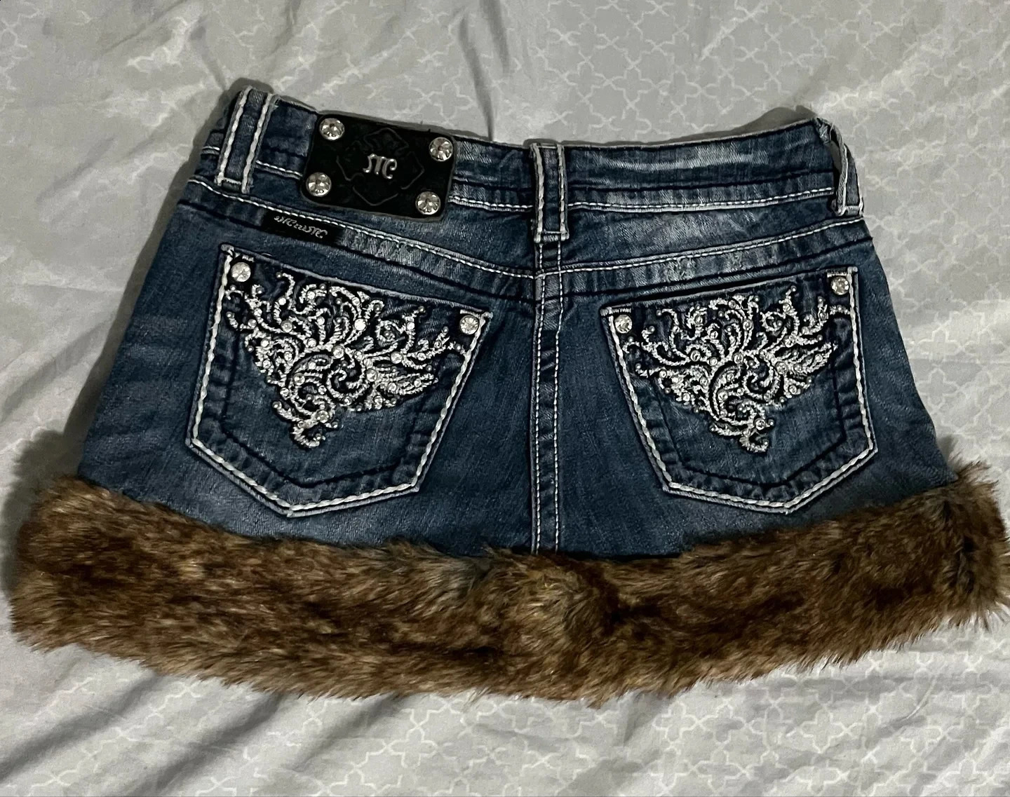Retro Raw Edge Denim Skirt Y2K Shorts Fashion Casual Retro Embroidered Gothic Skirt Light Blue High Waist Sexy Slim Mini Skirt 250319