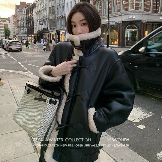 2025 Spring New Women's Ecological Leather Casual Fur Full Wool Inner Warm Coat