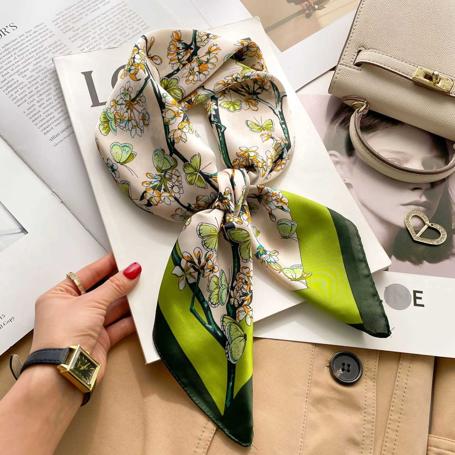 Luxury design chain printed small square scarf simulating silk thin neck scarf fashionable summer sunscreen scarf 70x70cm X250319