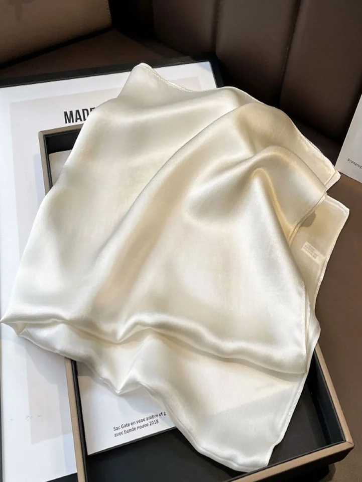 Solid color Wen square scarf Mti fashionable imitation silk scarf waist bag Bandana headband X250319