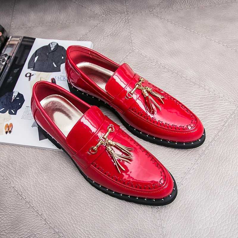 Luxury Red Patent Mens Formal Shoes Leather Designer Tassels Mens Oxford Shoes Fi Wedding Mens Dress Shoes Sapato SocialXJ250319