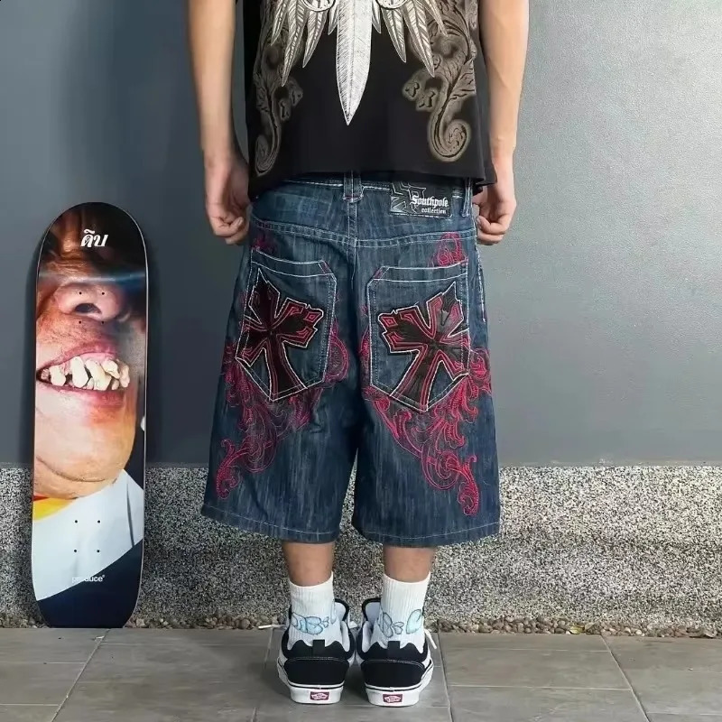 High Quality Street Y2K Retro Denim Shorts Shinjuku Hip Hop Pocket Loose Denim Shorts For Men and Women In Summer Gothic Shorts 250319