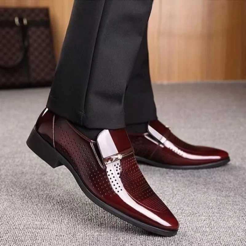 Pointed Toe Mens Social Shoes Patent Leather Dress Shoes Mens Breathable Summer Bright Top 2024 Style Casual Business ShoesXJ250319