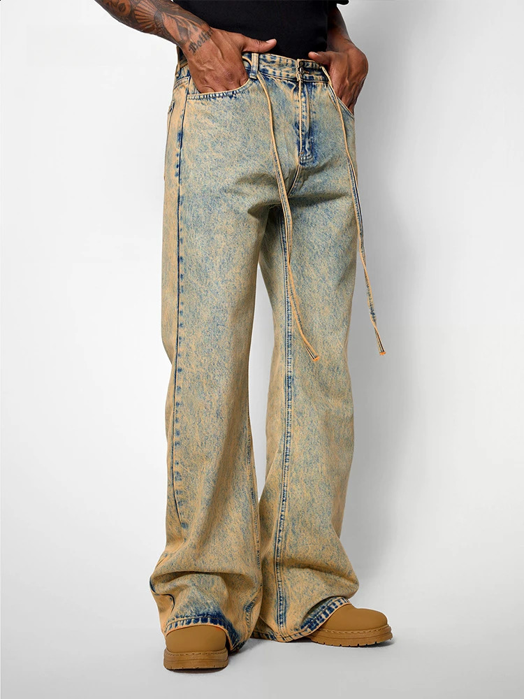 Mens jeans casual bag autumn and winter wide leg brown pants creating oldfashioned American street fashion closeup for men 250319