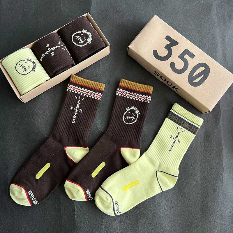 Mens SOCKS 3 Pair/Box SOCKS Cotton Sport Hip Hop Basketball Skateboard Brown /Yellow Sockken Mens Gift X250319