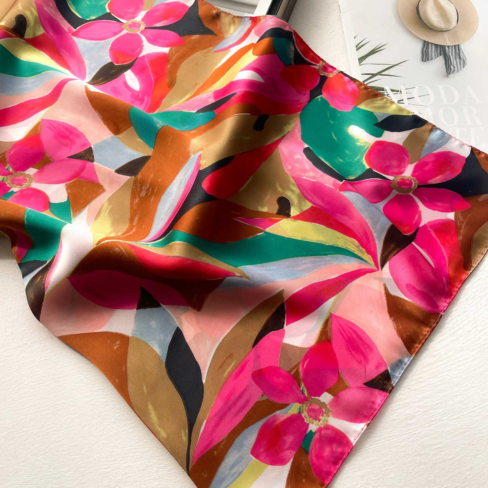 Home>Products>Fashion>Flower printed square scarf X250319