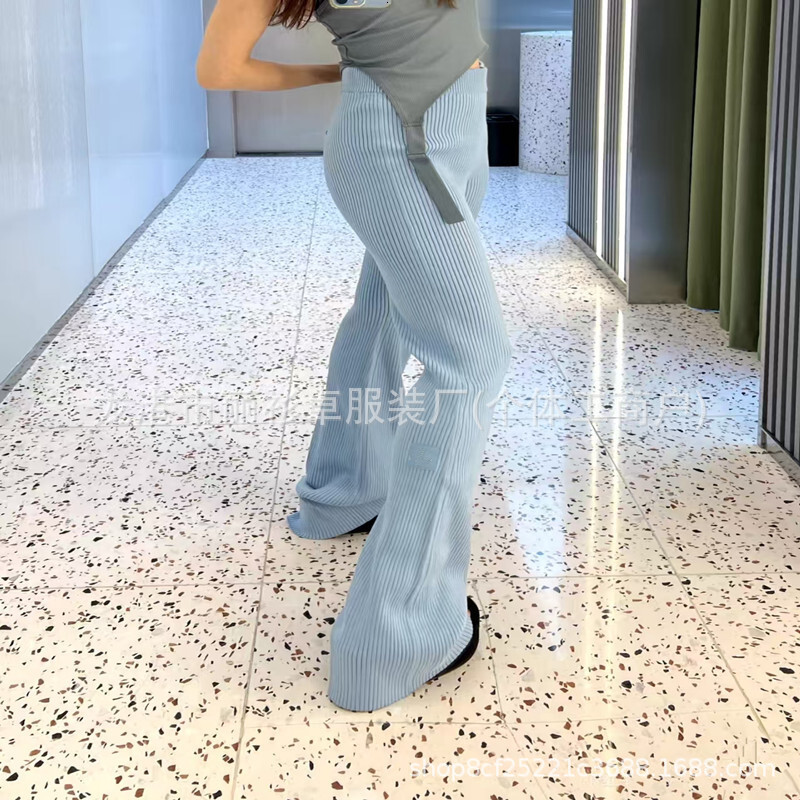 New blue floor striped micro flared with high waist, slim fit lazy feeling, casual and unique slimming straight leg pants