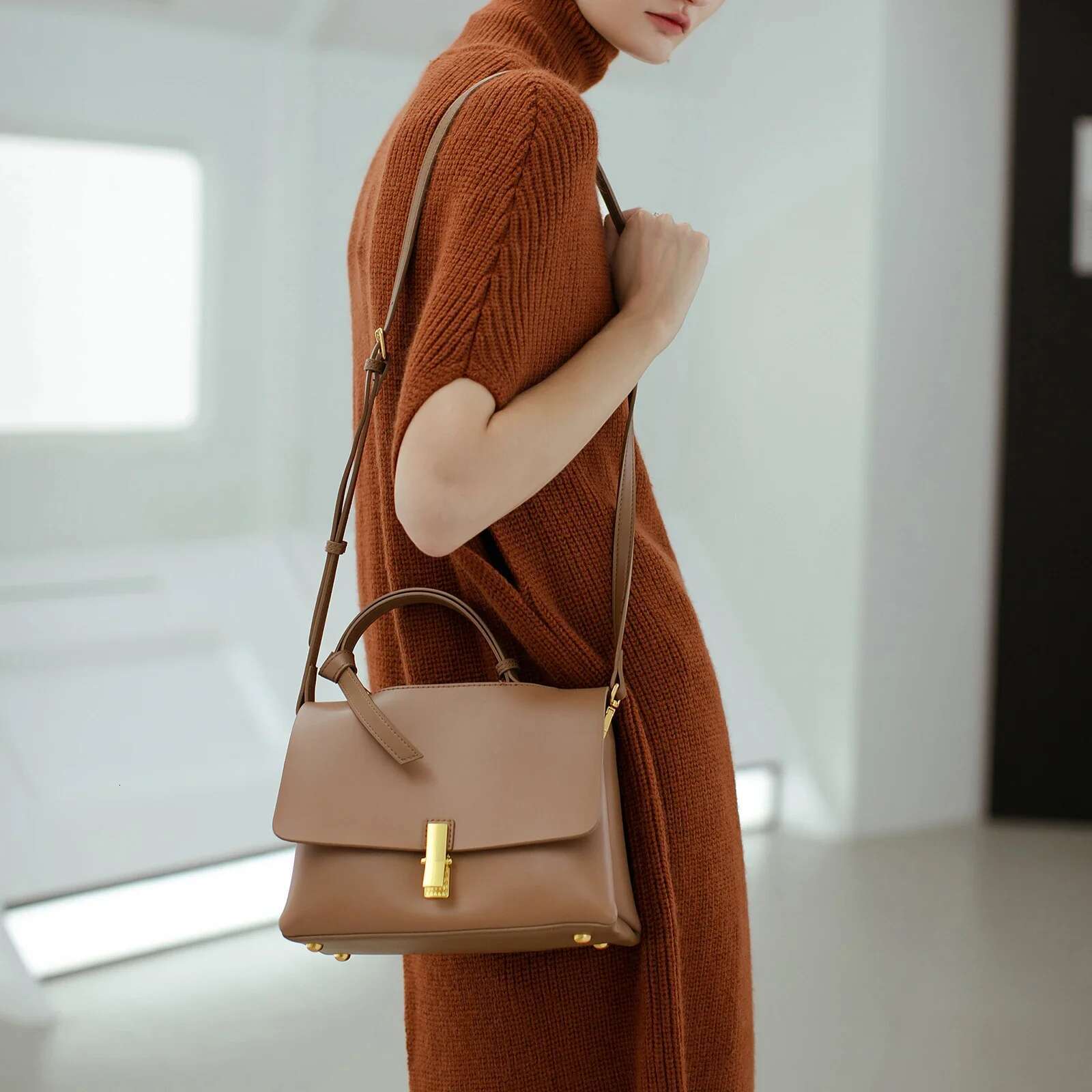 ITAMOOD Retro Genuine Leather Women's Handbag, 2024 New Fashion Crossbody Bag, Large Capacity Shoulder Bag
