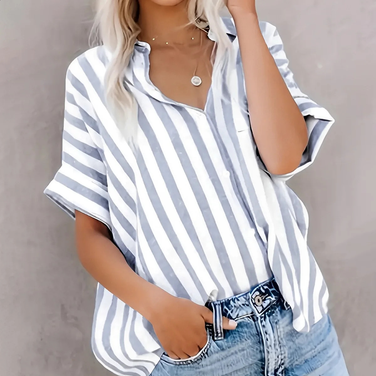 2025 Spring Summer Ladies Blouses Daily Casual Long-Sleeved Shirt Street Fashion V-Neck Shirt Striped Printed Womens Shirt 250318