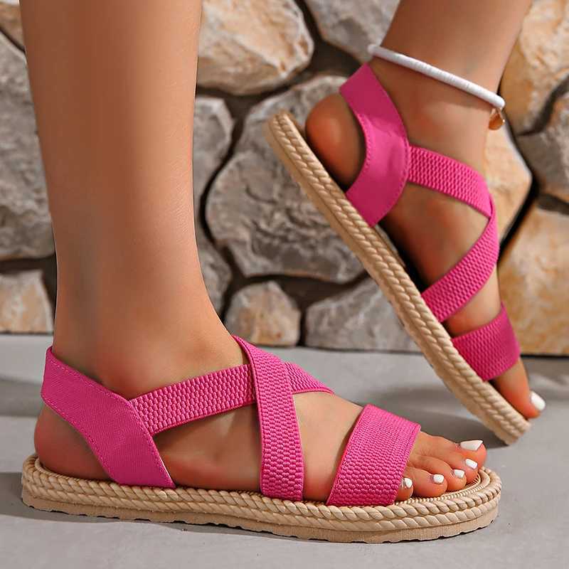 New Arrival Summer New Flats Sole Womens Sandals Fashion Cross Band Plus Size 43 Beach Sanders 2025 Hot Selling Womens Vacation Zapatillas T250318