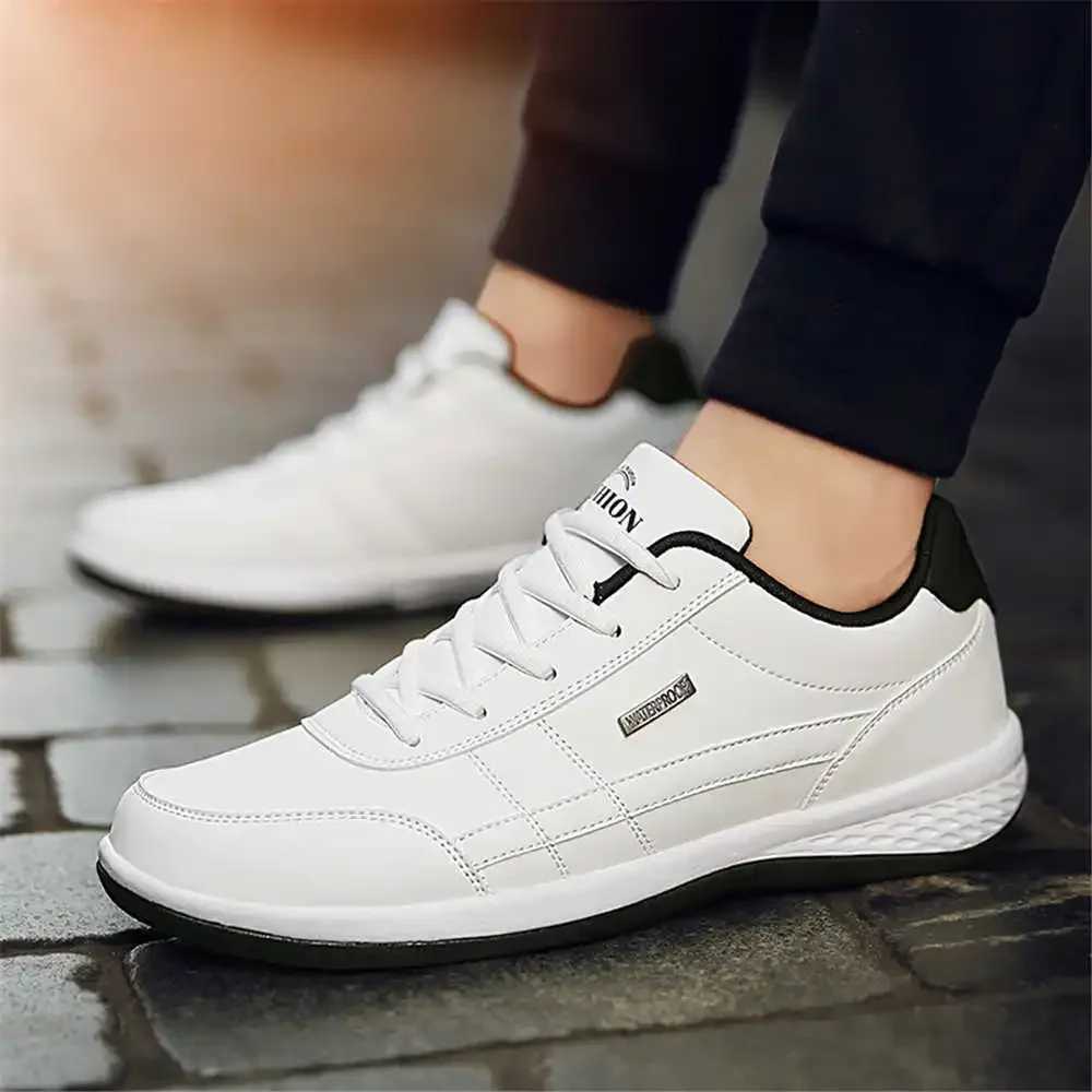 Small numbers 38-44 for teenage mens sports shoes Vulcanize size 45 sports shoes Red Loafers Choes Vzuttya Krasofka shoes Z250319