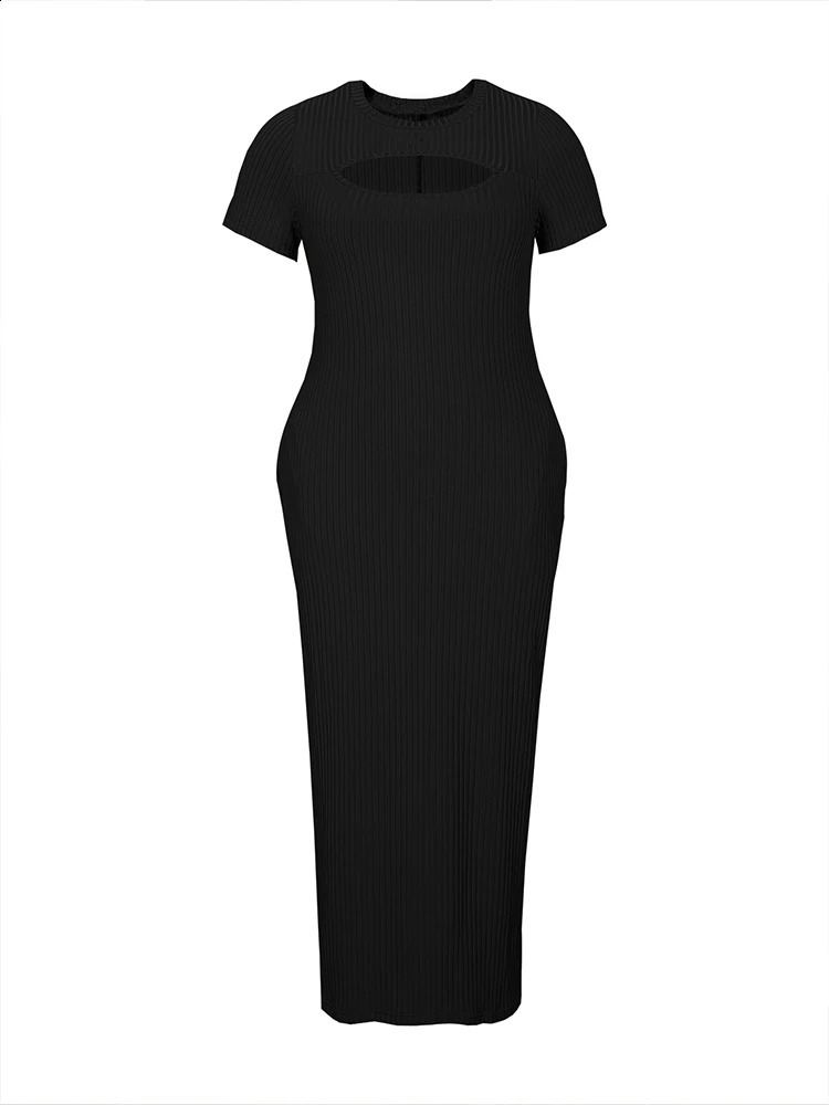 Plus Size Hollow Hip Wrap Pocket Dress Elegant Short Sleeve Round Neck Basic Sexy Knit 250319