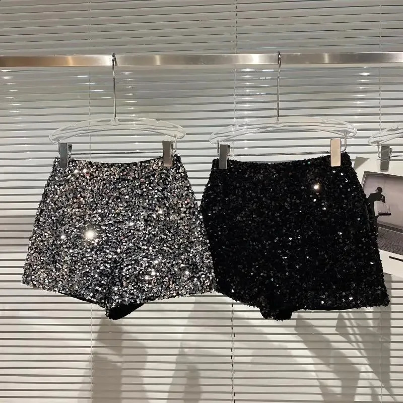 Autumn Black Velvet Shorts Women Sequined Shiny Versatile Short Pants Clubwear Shorts Pants High Street 250319