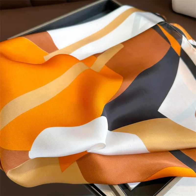 Luxury 2024 Plaid Print Square Silk Scarf for Wen Hijab Hair Bands 70cm Neckerchief Fem Satin Shawl Ribbon band X250319