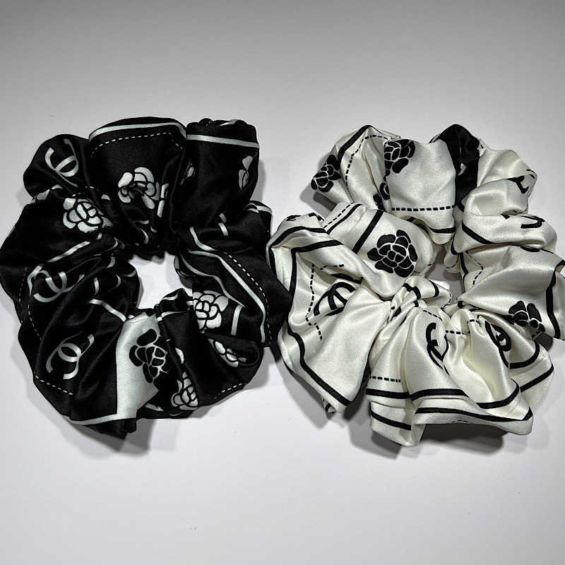 Hair Rubber Bands Black and White Camellia Large Intestine Headband Satin Small Fragrance Temperament Versatile Hair Tie Accessory H250318