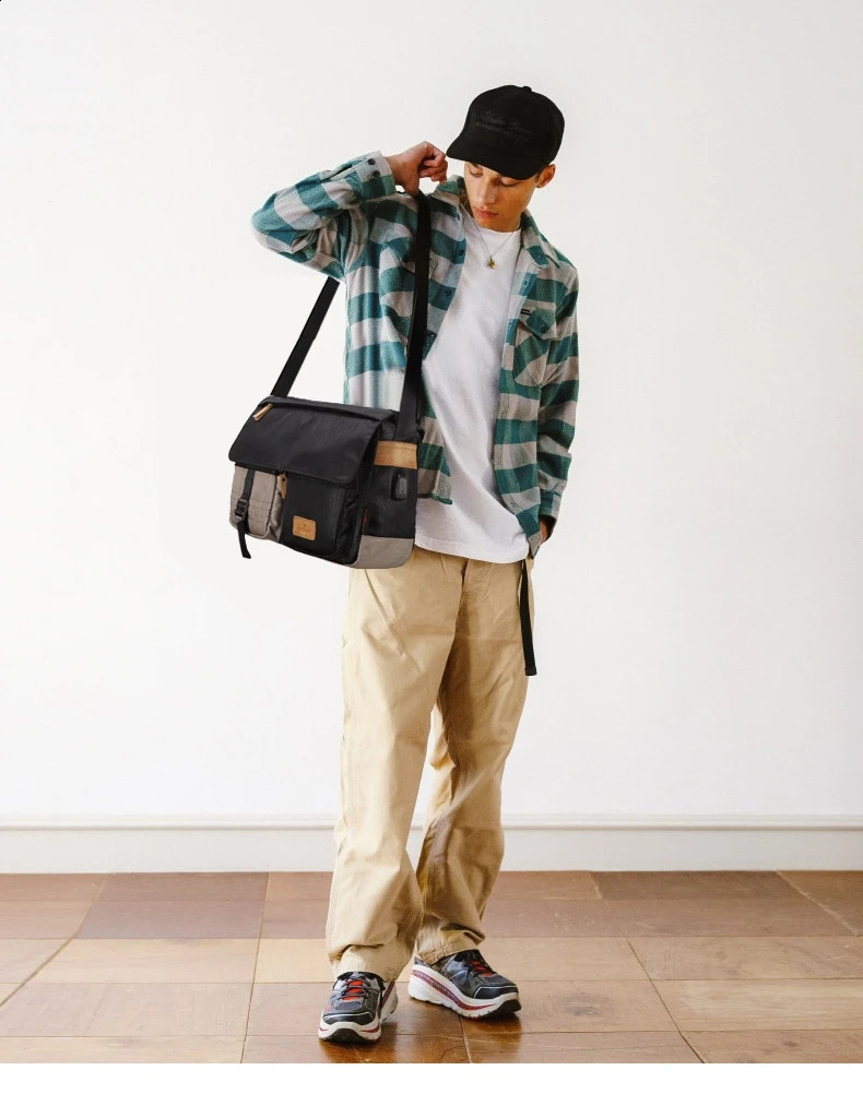 Retro Oxford Mens Shoulder Bag with Contrast Color Large Cross Body Bag and Multi functional Messenger Bag with External USB Interface 250318