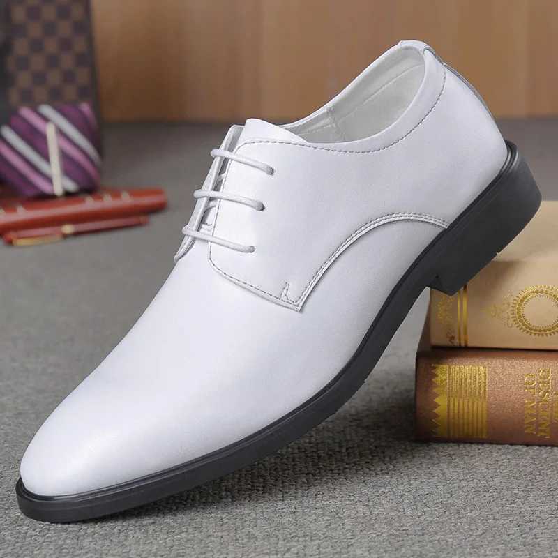 Real leather lace mens business formal leather shoes mens low cut Korean performance shoes mens wedding shoesXJ250319