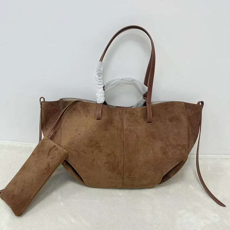 Designer Suede Leather Solid Color Vintage Handbag Large Capacity Versatile Simple Design Women's Crossbody Bag