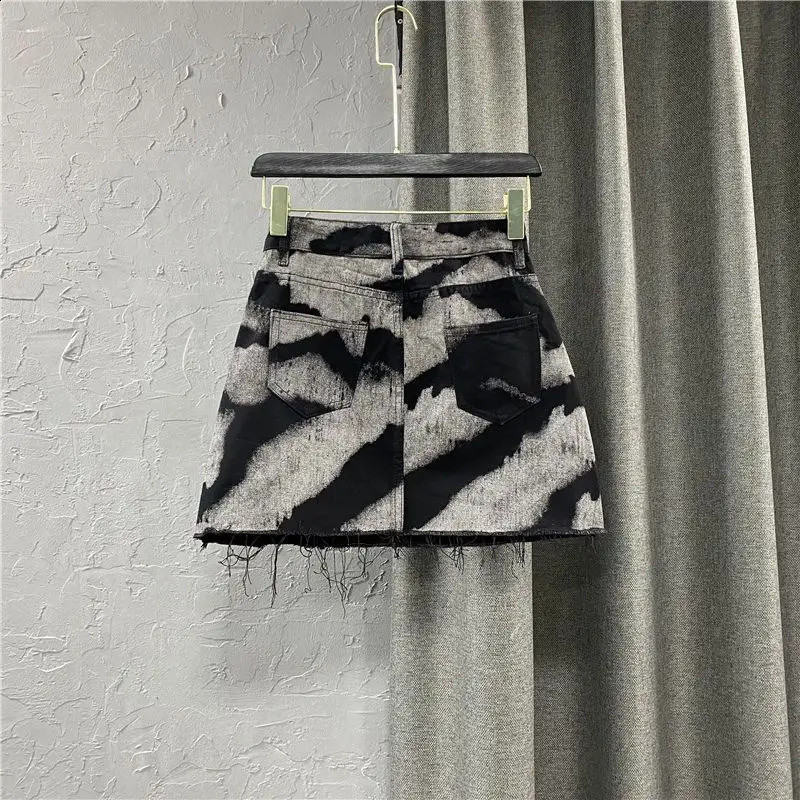 Spring/Summer Korean Girl Irregular Tie Dye High Waist Straight A-line Cowboy Bag Short Hips 250317
