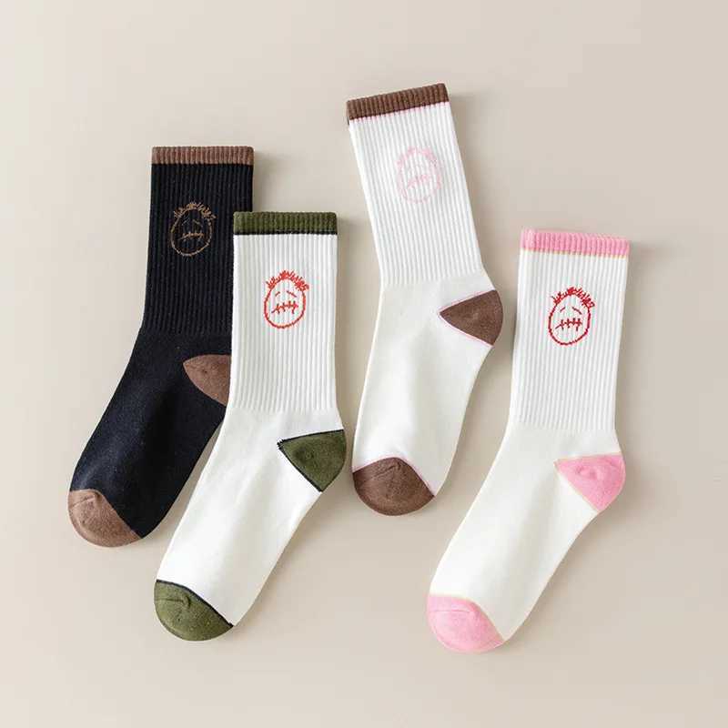 1 Pairs Mens SOCKS Skate New WHITE Crew SOCKS Fashion Bandanas Funny Streetwear Hip Hop Style Mens Gifts X250319