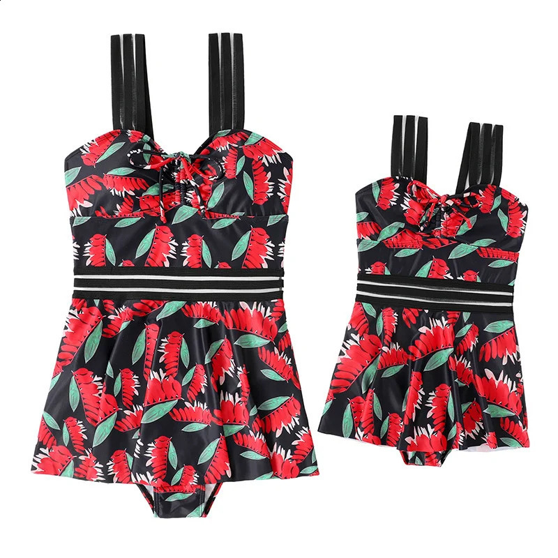 Mom Girls Beach Swimsuits Summer Family Matching Swimwear 2025 Family Clothing Print Swim Romper Mother Daughter Bikini 250319