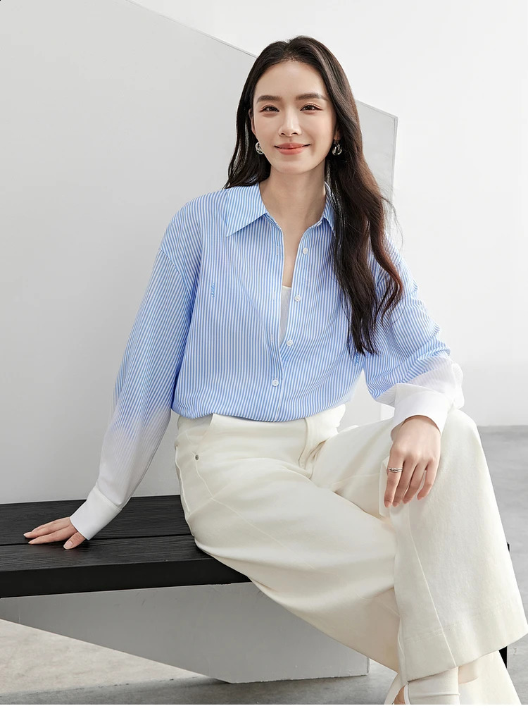 SENTUBILA Splicing Striped Womens Spring Fashion Casual Loose Collar Single Chest Comfortable Shirt 151C57820 250318