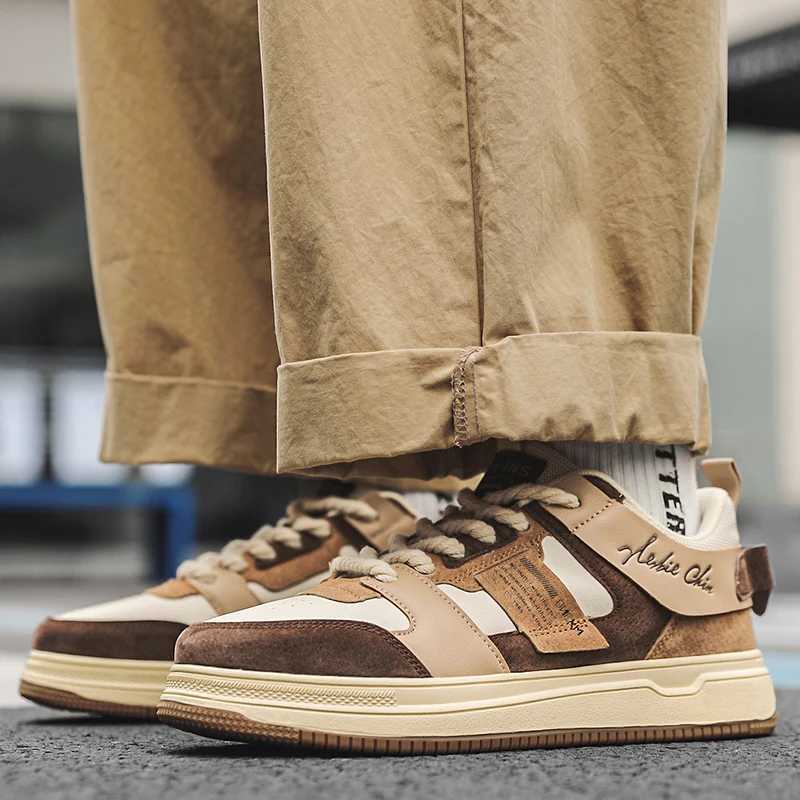 2025 Summer Autumn Trend Skate Shoes Sneakers Men Designer Shoes Skateboard Low-cut Flat Stars Shoes Man Sneakers Y250318