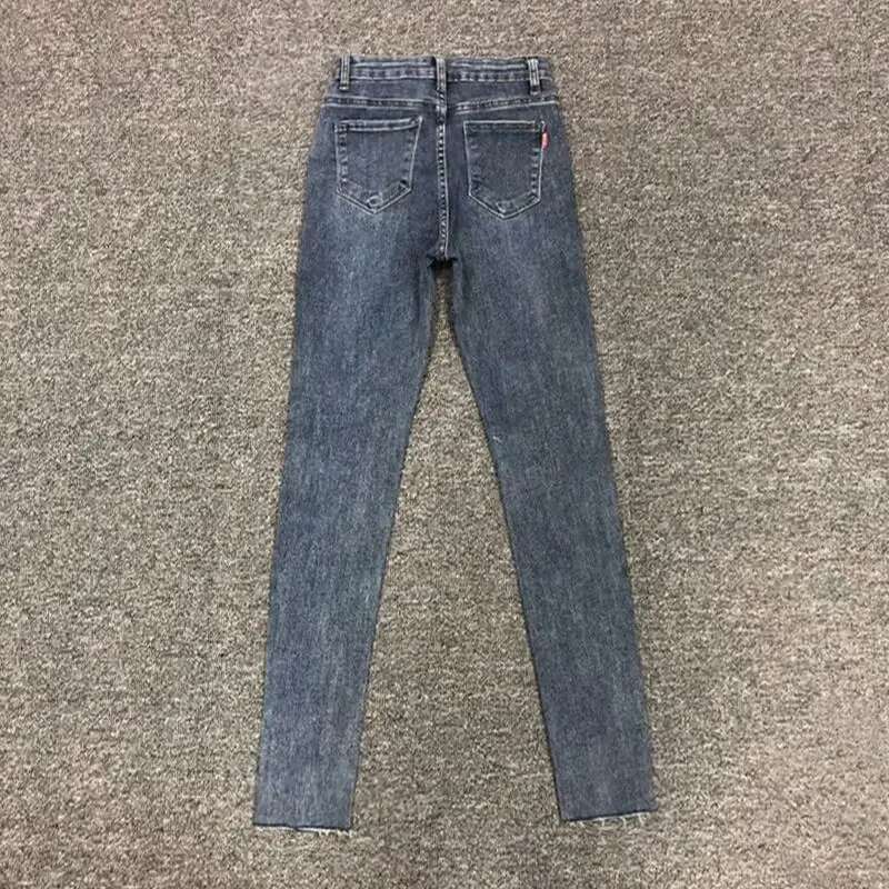 2025 New Spring and Autumn Designer Women's Retro Black High Waist Jeans Women's Ankle Blue Cowboy Pants Street Wear Pants5