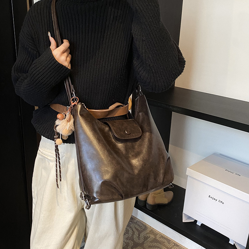 High End Large Capacity For Women fashion New Autumn And Winter Commuting Backpack, Single Shoulder Tote Bag Fashion Shoulder Bags