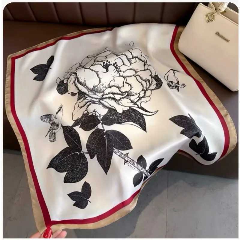 70cm Chain Pattern Scarf Universal Imitation Silk High-end Square Scarf Clothing Accessories Kerchief Shawl Protection scarf X250319