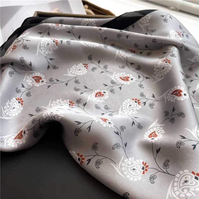 Luxury brand floral printed square scarf Wens imitation silk scarf casual edition decorative small neck scarf 70CMx70CM X250319